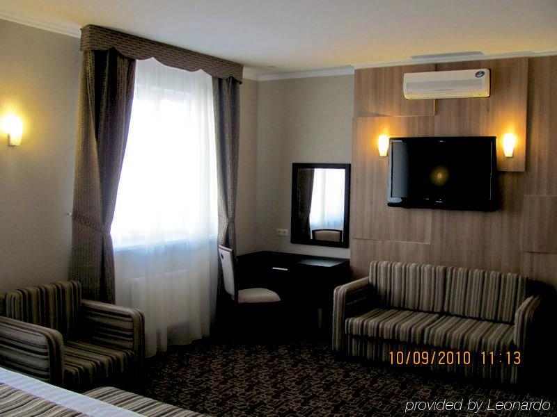 Inn Ozz Astana Стая снимка